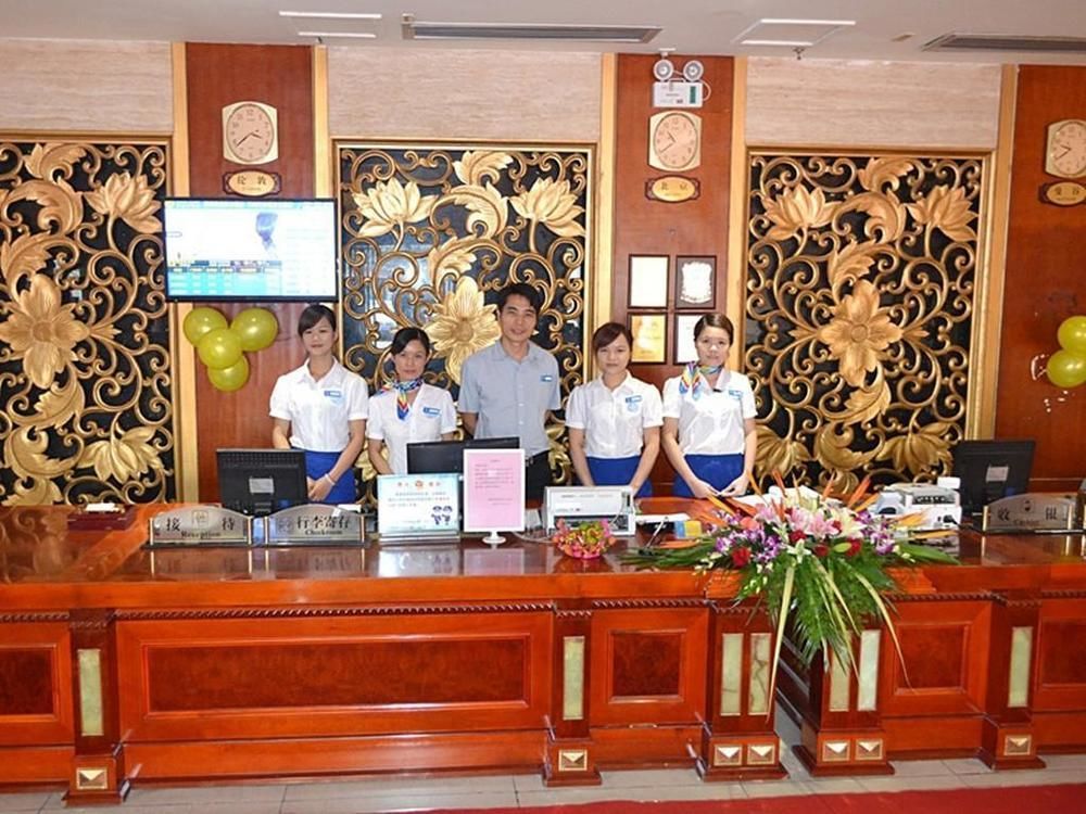 Yeste Hotel Nanning Jinhu Square Exterior foto